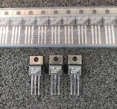 3 Stück/pcs - UA79M20CKC TEXAS INSTRUMENTS TO220 -20V Voltage Regulator 79M20