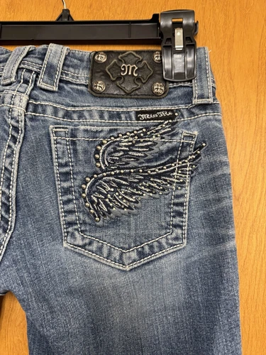 Miss Me Capri Jeans Women's 26 Blue Embellished Pockets Angel Wings Zip Fly