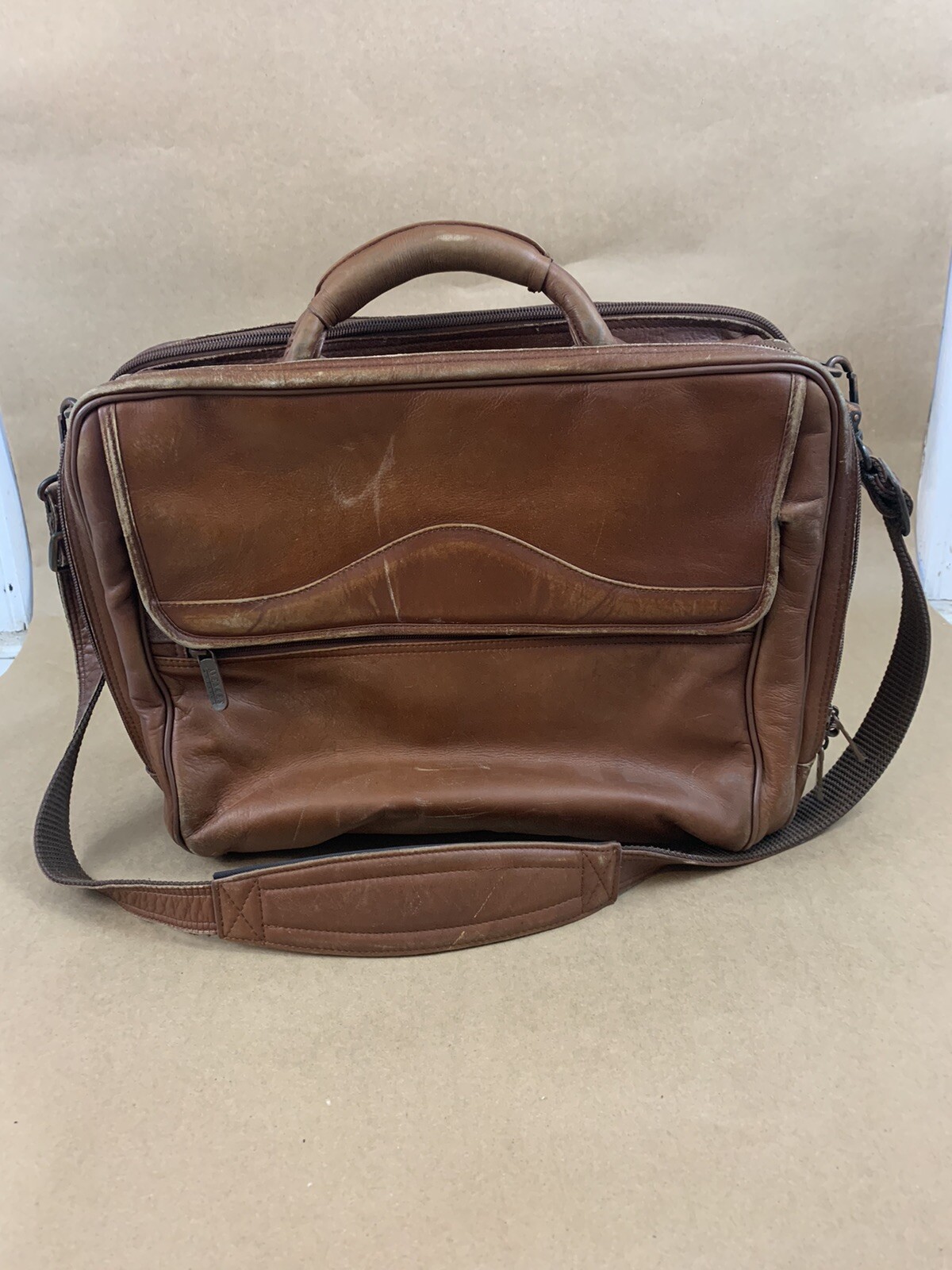 avenues america leather briefcase