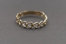 10K Solid Yellow Gold 3.8MM Dainty Heart Band Ring. Size 6.5