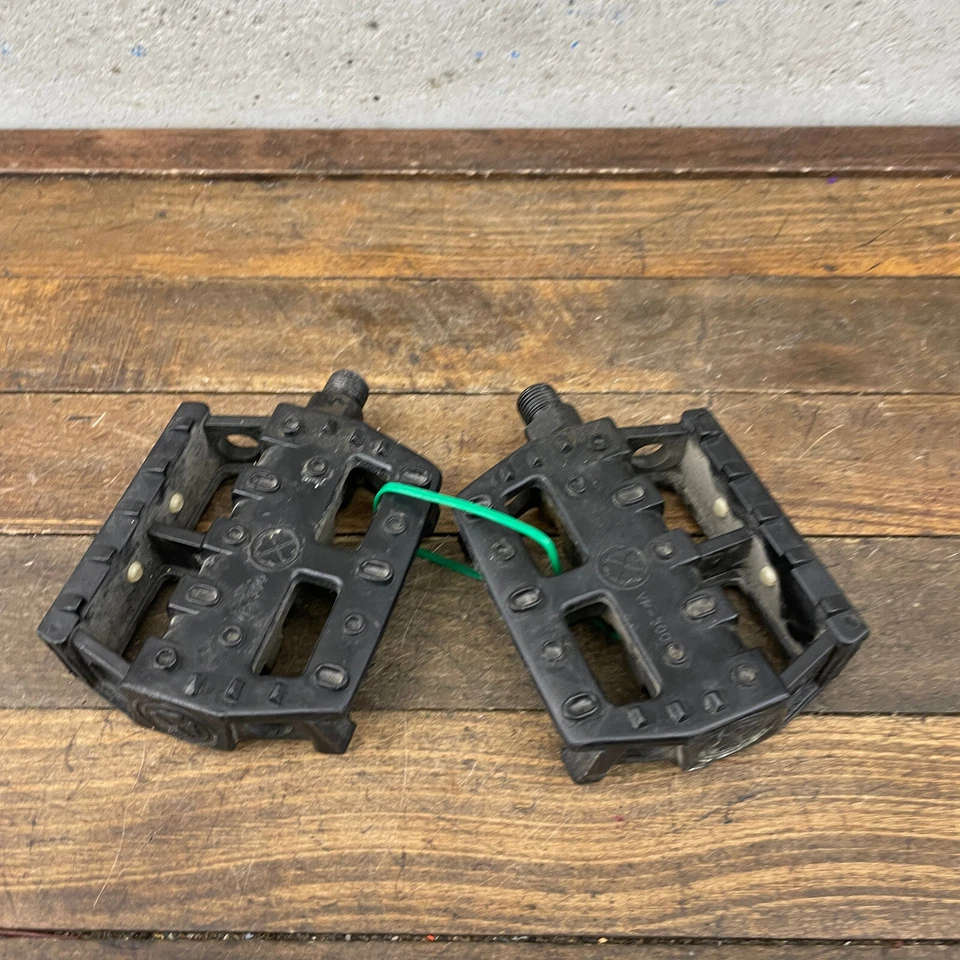 Pedales VP-300 9/16 pulgadas Old School BMX Freestyle VP se adapta a Kuwahara Bravo Grafight Foto 4 de 4