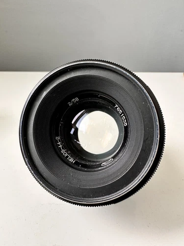 Lens Helios 44-2 58mm F/2  USSR