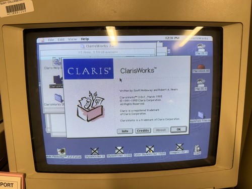 ClarisWorks 2.0 Software 3-1/2" disks - vintage Mac software - Picture 6 of 6