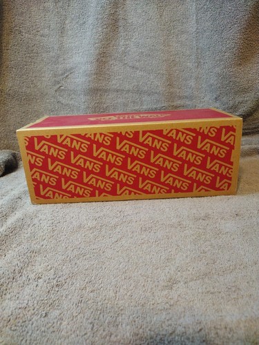 NUEVO Exclusivo Vans Family Era Zapatos de caña baja para hombre’s 8.5 para mujer’s 10 Amarillo y Negro - Imagen 4 de 13
