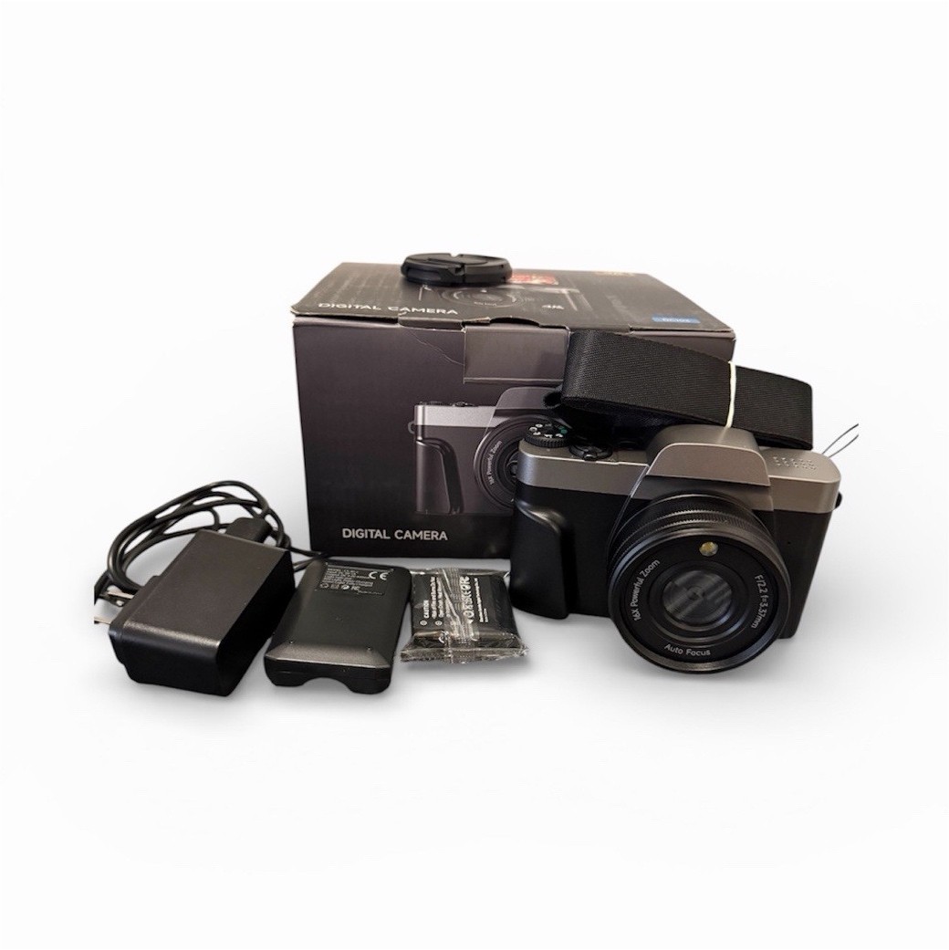 Digital SLR Camera Black Auto Focus USB Lithium-Ion Battery 