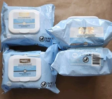 Equate Make-Up Remover Cleansing Towelettes 4 pkgs of 40 = 160 Wipes