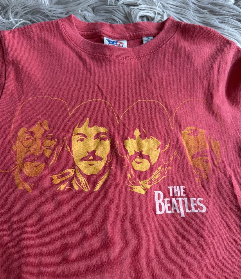 Camiseta roja rústica marca comida chatarra The Beatles niños talla pequeña 2018 Foto 3 de 4