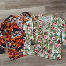 Lot Of 2 Smart S.C.R.U.B.S. Long Sleeve Buttons Pockets Horse Parrot Size L