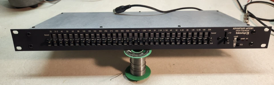 biamp Advantage mEQ301, 30-band EQ - Image 2 of 4