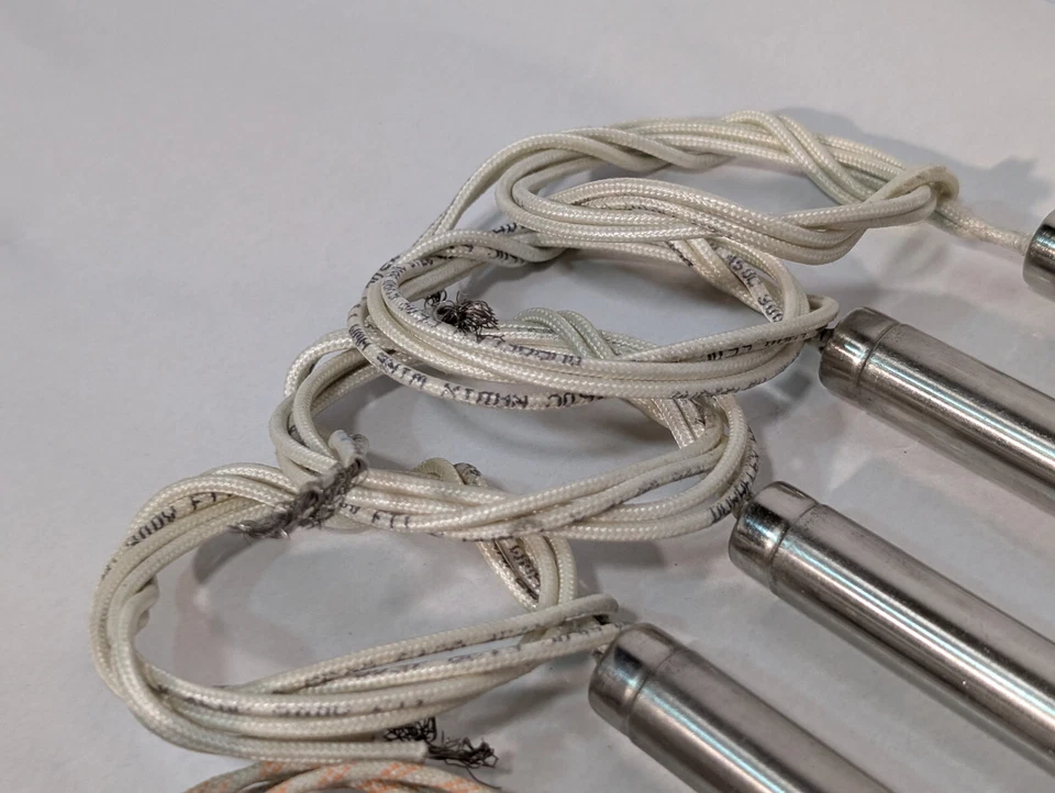 Lote de 8: 2-5002-075-CIR Cartucho Elementos Calefactores, 1300W, 120V Foto 2 de 4