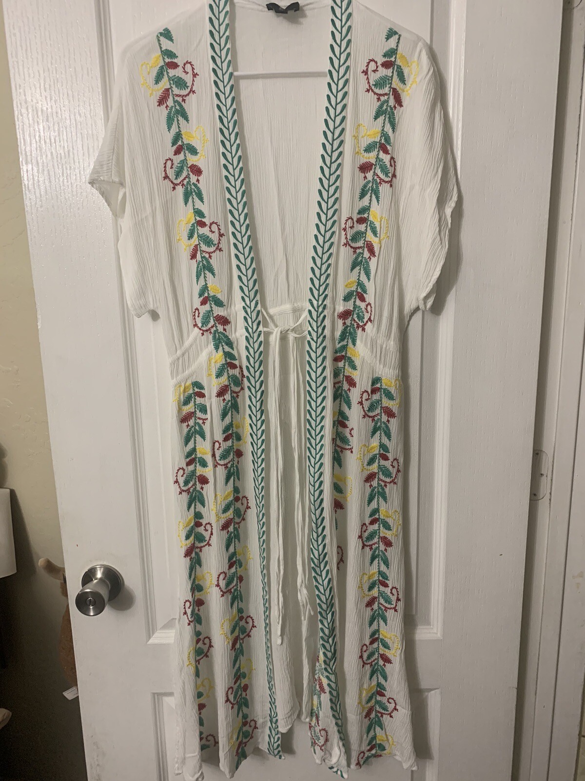 Picture 1 of 4