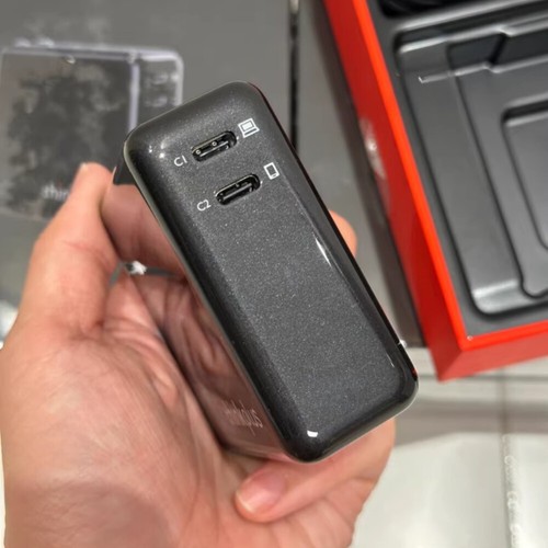 Original Lenovo Thinkplus 135w GAN Dual Port USB-C Fast Charger For Laptop&Phone - 第 1/7 張圖片