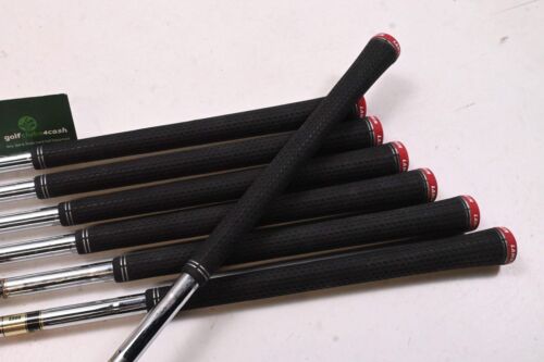 Titleist 712 AP2 Irons / 4-PW / Stiff Flex Dynamic Gold S300 Shafts - Picture 7 of 7