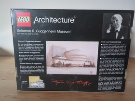 LEGO ARCHITECTURE: Solomon Guggenheim Museum (21004)