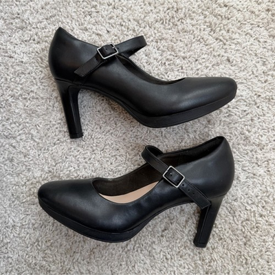 #ad Clarks Ambyr Shine Pumps Black Buckle Ankle Strap Comfort Women#x27;s US 7 $30.00