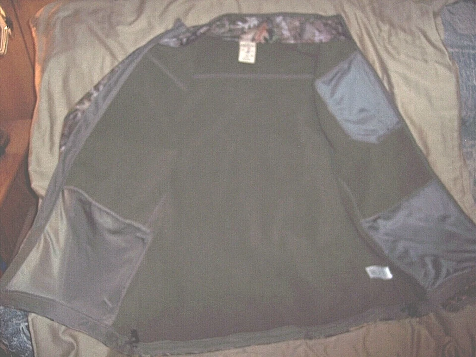 Men Large Kanati Camo Jacket Non Insulated Hunting Jacket 4Most Windshear Jacket - Image 3 of 4