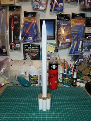 Tube Fin Model Rocket Kit BT-50  Over 18 Inches tall! 18mm motor mount!