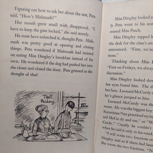 Mishmash And The Substitute Teacher by Molly Cone -1963 -HC -Illust -Ex Library - Picture 7 of 16