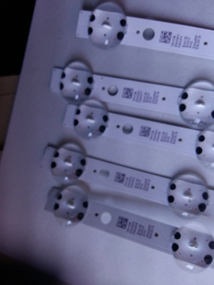 SCC_Y19.5_TRIDENT_65UM73_REV00_190823 LED BACKLIGHTS FOR LG 50UP81006LR - Image 3 of 4