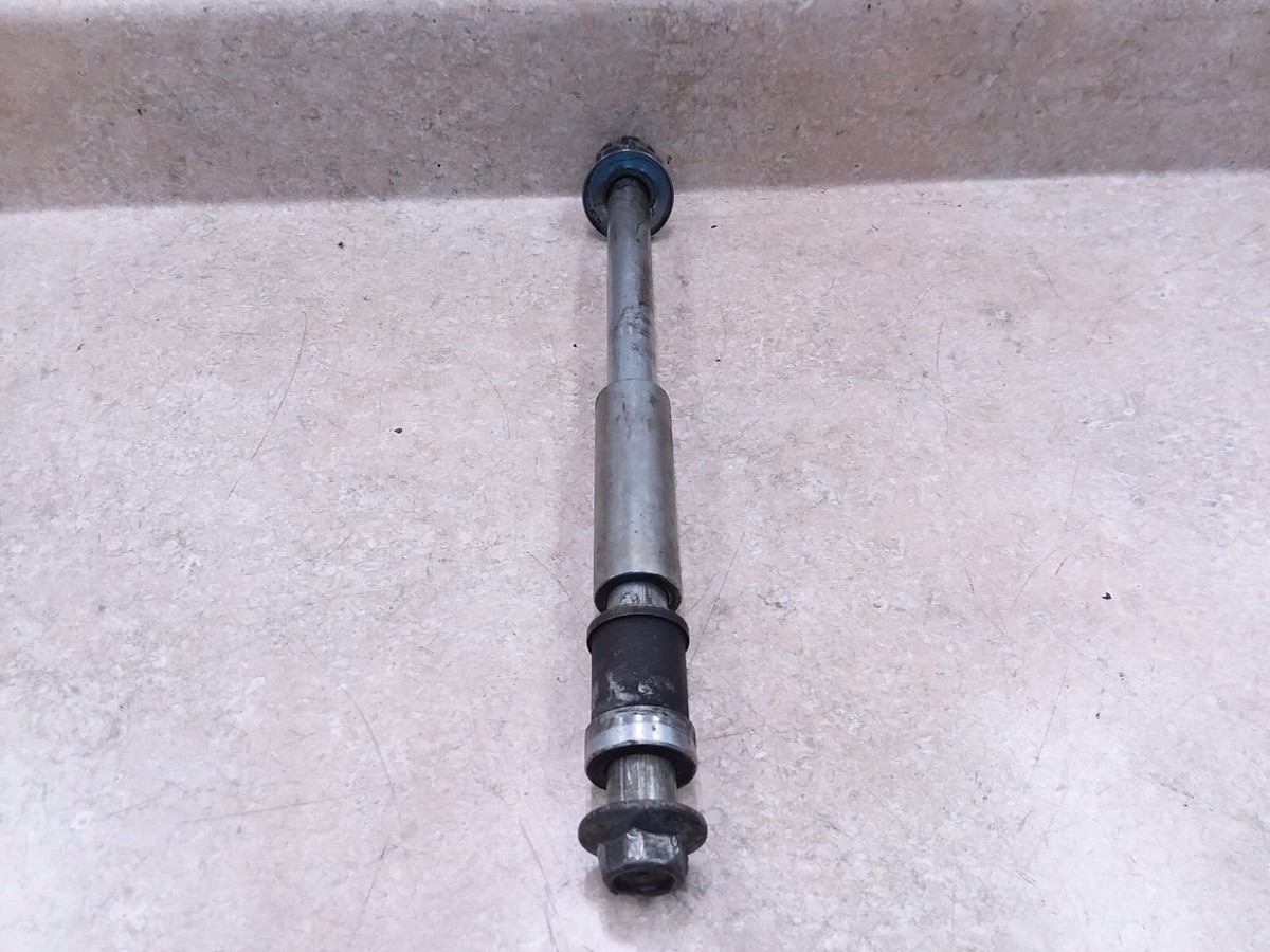 YES‼︎!!様 Kawasaki 750 Spectre KZ KZ750-N Rear Wheel Axle Bolt 1982 ANX | eBay
