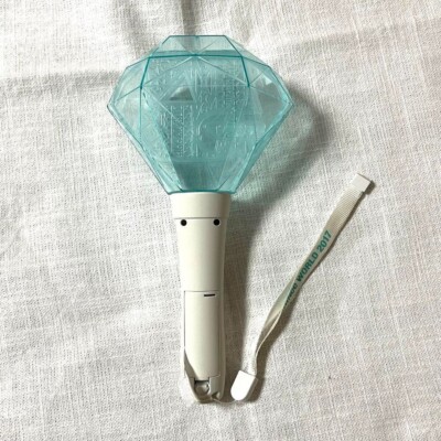 SHINee WORLD 2017 FIVE Offcial Live Goods Pen Light Stick Light