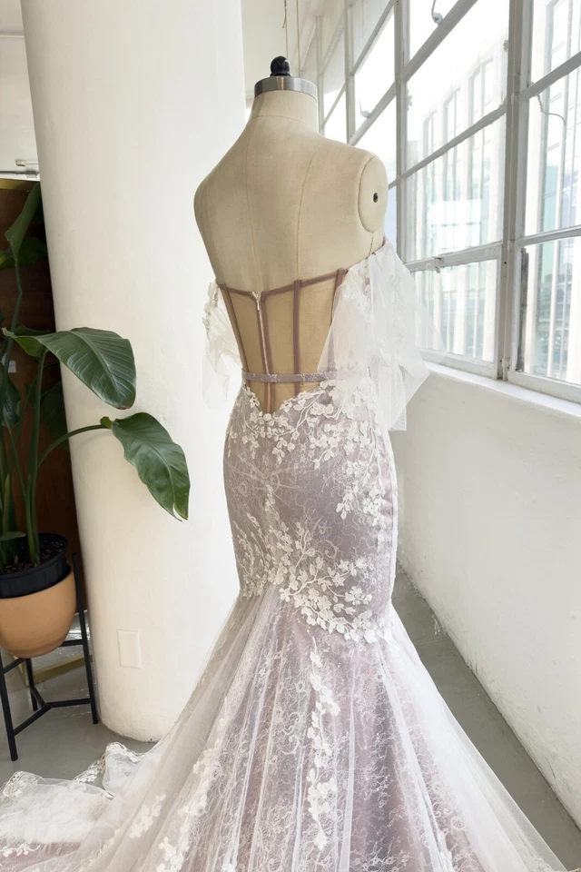 Gorgeous Bridal Gown Lace Wedding Dress Bride dress Custom made Ivory Mermaid - Image 2 of 4