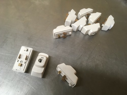 Hager Klik - various plugs/sockets and Marshalling Boxes - Picture 3 of 22