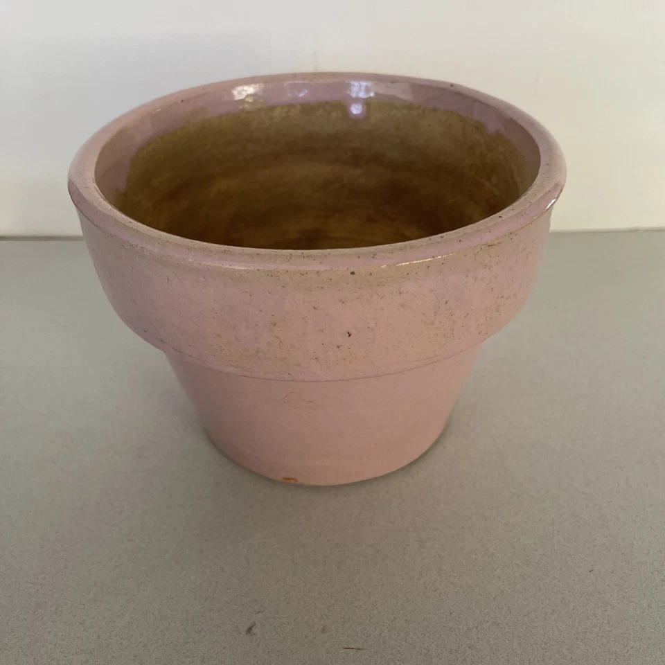 Maceta de cerámica vintage Garden City. ROSA 5 1/2 ANCHO 4 ALTO Foto 2 de 4