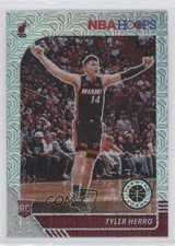 2019-20 Panini NBA Hoops Premium Stock Silver Mojo Prizm Tyler Herro #210 02ez