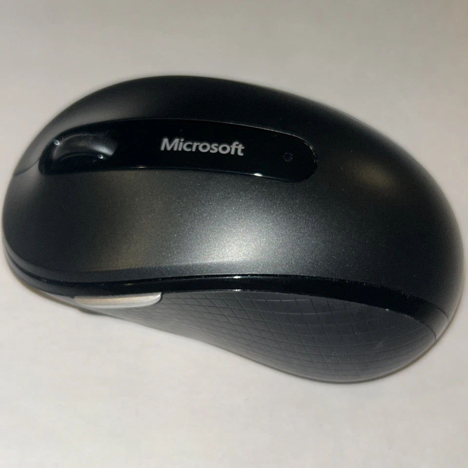 Microsoft Wireless Mobile Mouse Bluetrack 4000 Model 1383 no dongle.  - Image 2 of 4