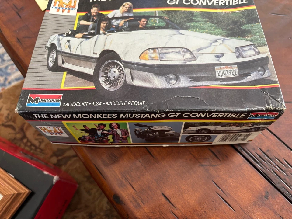 Miami Vice Ferrari Testarossa Model Car - Image 4 of 4