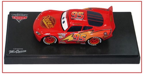 *SEALED* Disney Pixar LIGHTNING McQUEEN 1:24 World of Cars Matty Collector #R