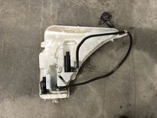 BMW 4 F32 F33 2015 Wischwasserbehälter 7241679 ARH8478