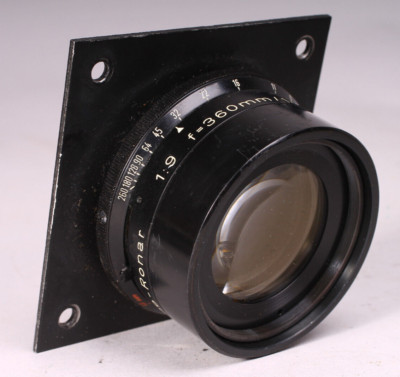 RODENSTOCK APO-RONAR 360MM / 14'' F/9 ENLARGER LENS W 3 1/2'' BOARD NEEDS CLA