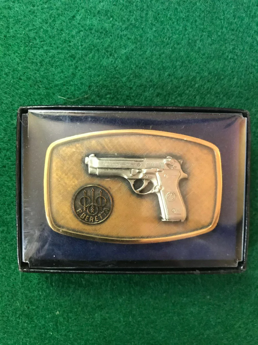 P. BERETTA BELT BUCKLE OF SOLID BRASS vintage