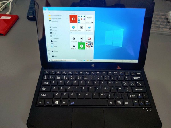 Tablet Cube i7 Stylus Windows 10 - Teclado + Stylus + Funda