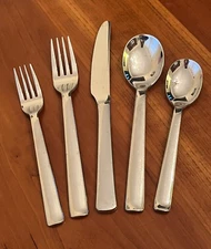 Robert Welch  MERIT MIRROR  18/10 Glossy Stainless Flatware    - Choice