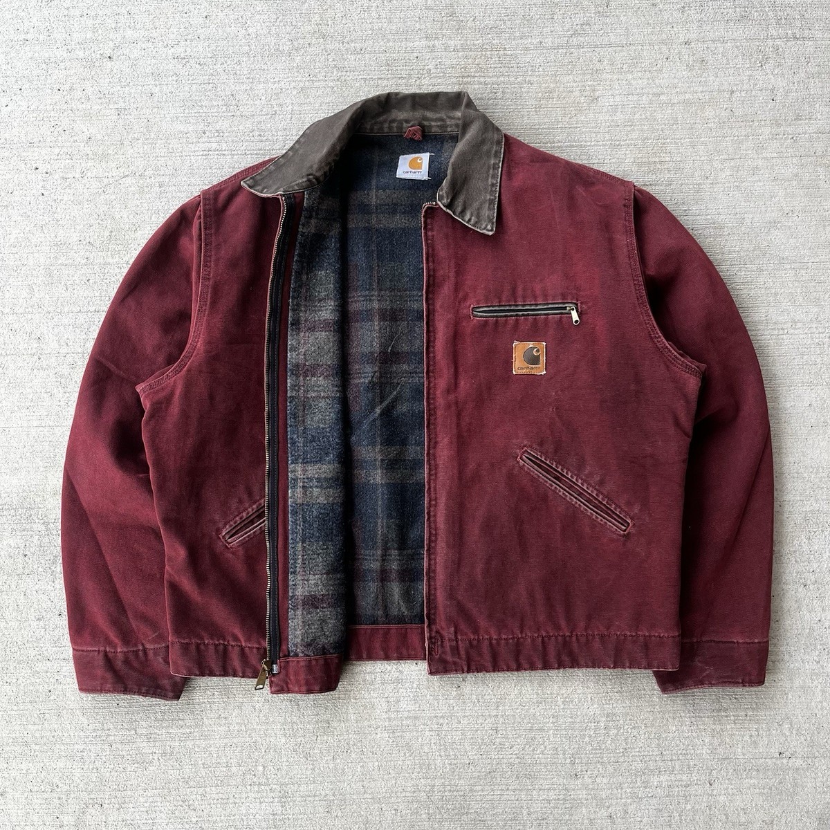 vintage carhartt j65 brk sandstone detroit jacket in brick size x
