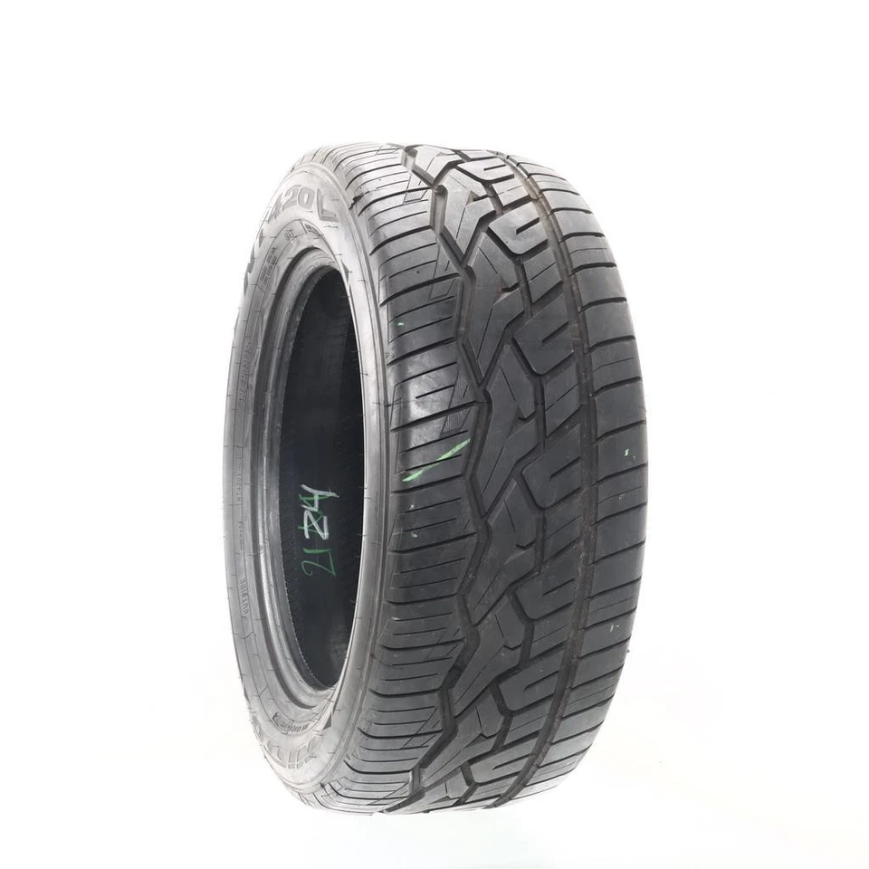 Nitto NT420V 120H - 10/32 conducido una vez 305/50R20 Foto 2 de 4