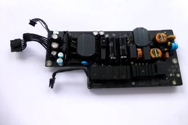 BARRES D'ALIMENTATION GPU CPU POUR IMAC PRO 27 A1862 | AvenueMac BARRES D'ALIMENTATION GPU CPU POUR IMAC PRO 27 A1862 | AvenueMac