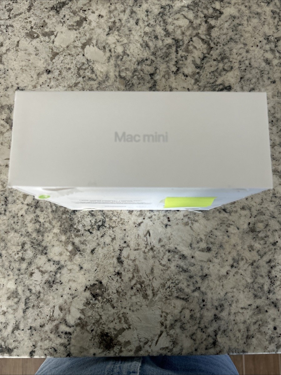 Apple Mac Mini M2 8GB RAM 256GB SSD Desktop - Silver (MMFJ3LL/A