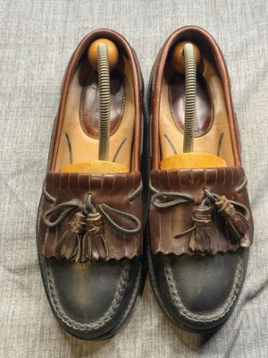 Johnston & Murphy Signature Series Two-Tone Leather Kiltie Tassel Loafers
