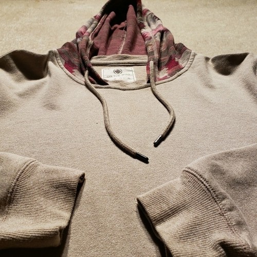 On The Byas Southwestern Aztec Tribal Inspired Hoodie Desert Sand Maroon Lg - Picture 7 of 9