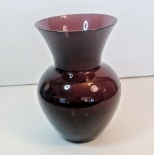FTD Amethyst Purple Glass Vase Flared Rim 7" Tall