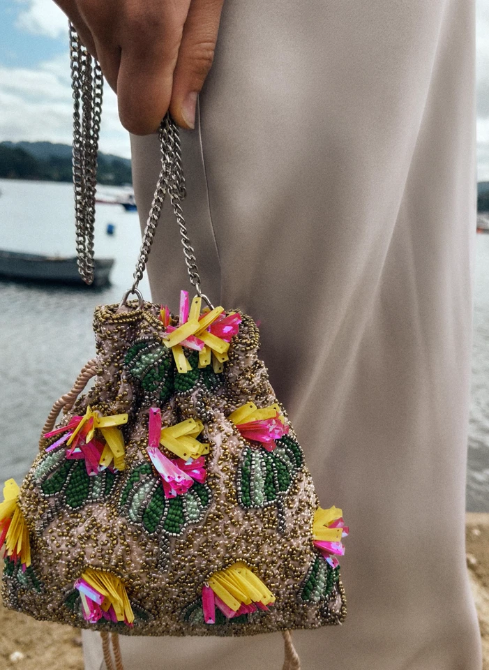 Zara Floral Beaded Mini Bucket Bag Bloggers Fave Wedding Holiday - Image 2 of 4