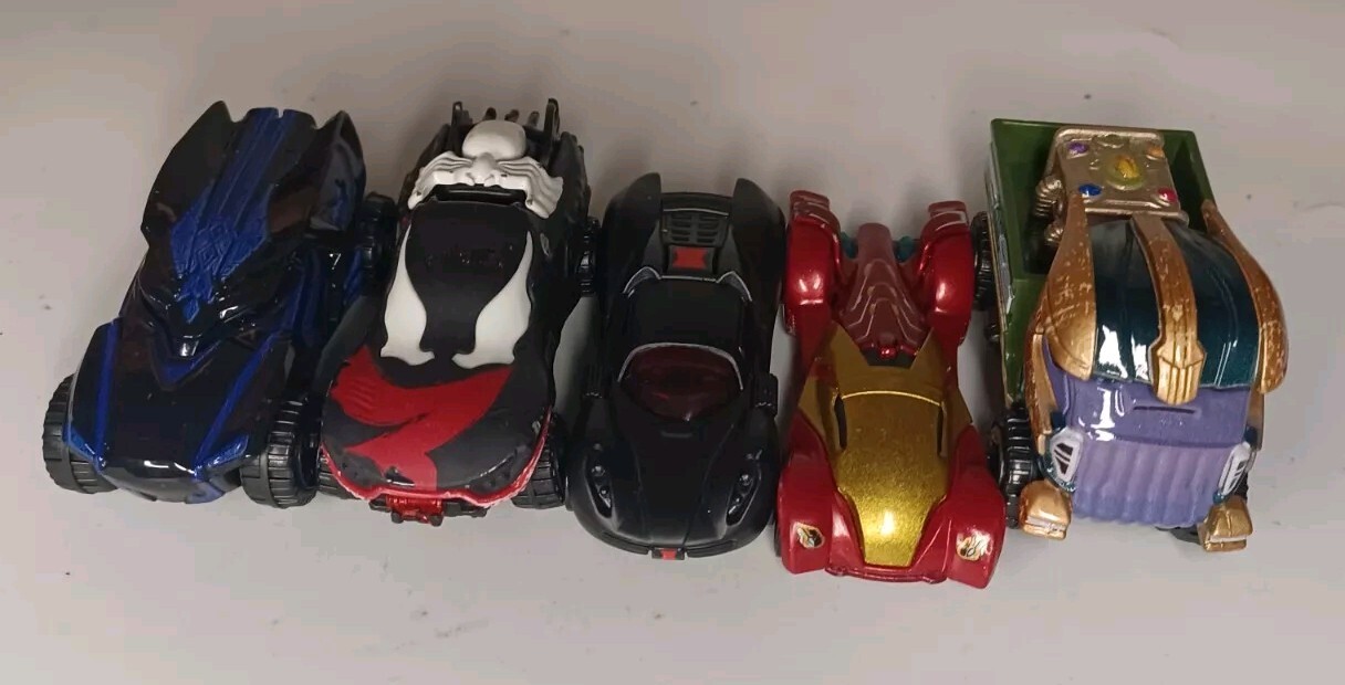 Hot Wheels Marvel , Thanos,Ironman,Venom,Black Panther, Black Widow Car Lot of 5