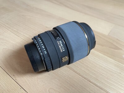 Sigma 105mm f/2.8 EX DG Macro für Nikon