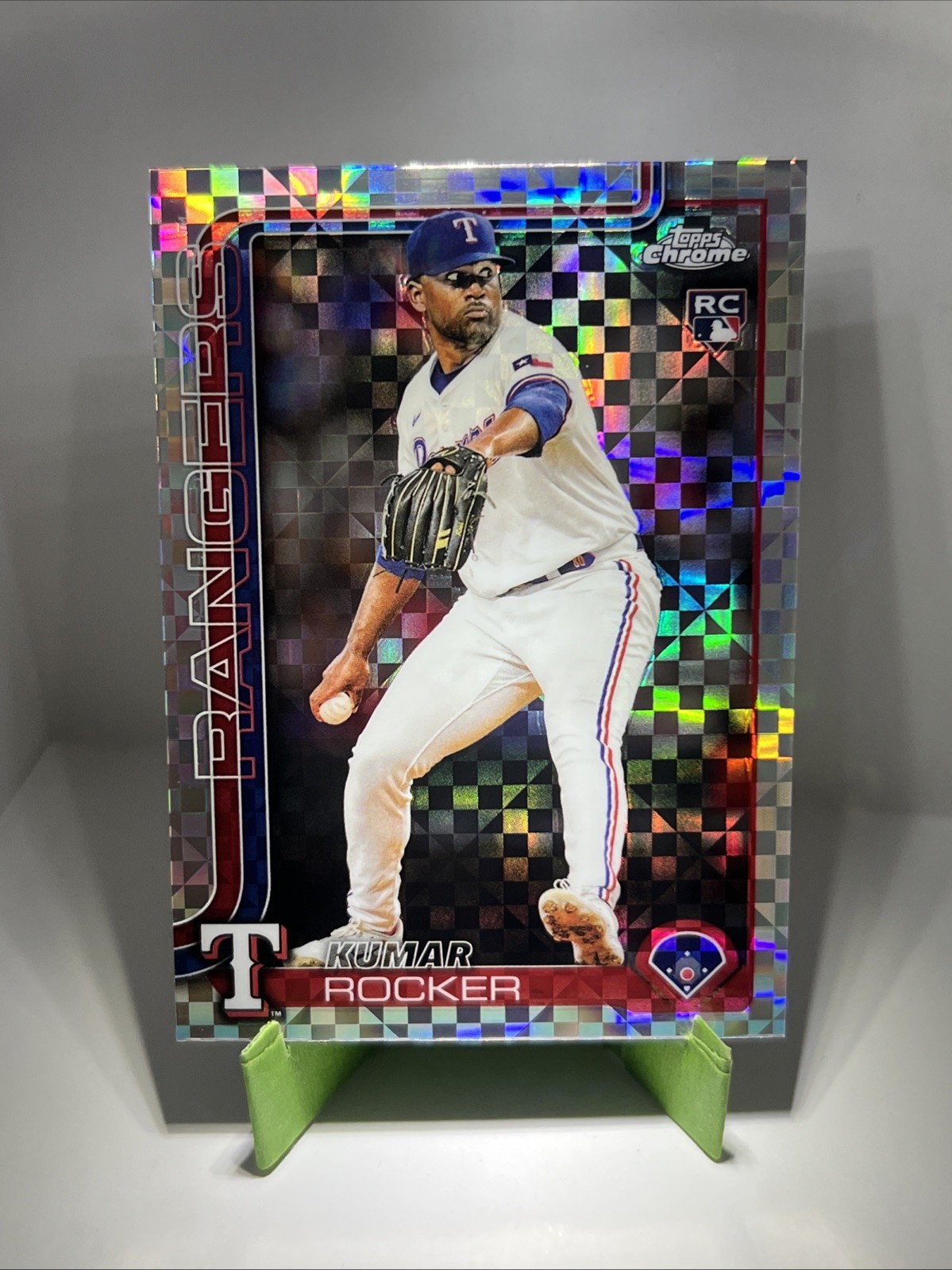 2025 Topps Chrome - Kumar Rocker #73 X-Fractor (RC)