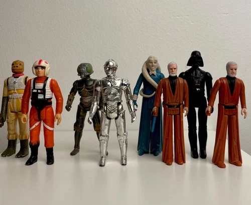 New ListingVintage Kenner Star Wars 1977 - 1997 Figure Lot of 8 ORIGINAL FIGURES