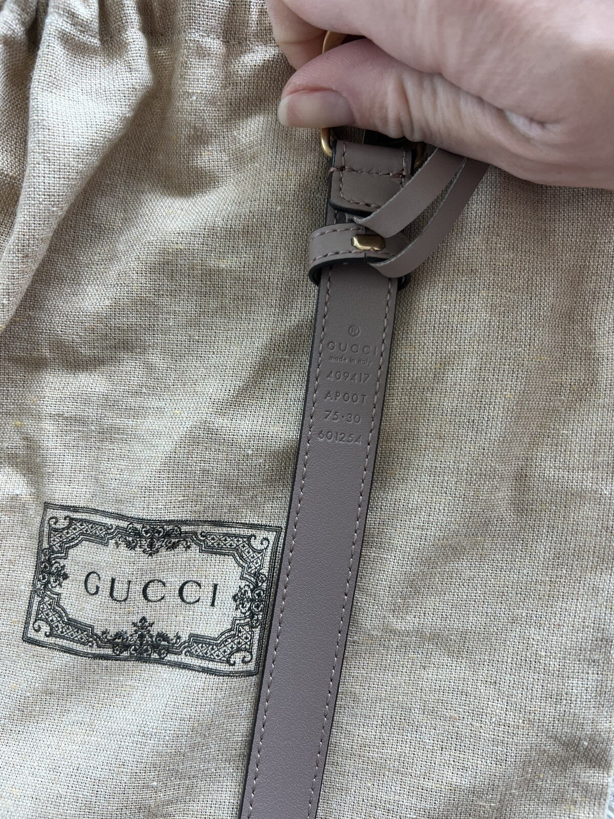 Authentic Women’s Gucci Belt 75cm/30in. Small. Preowned with Dust Bag